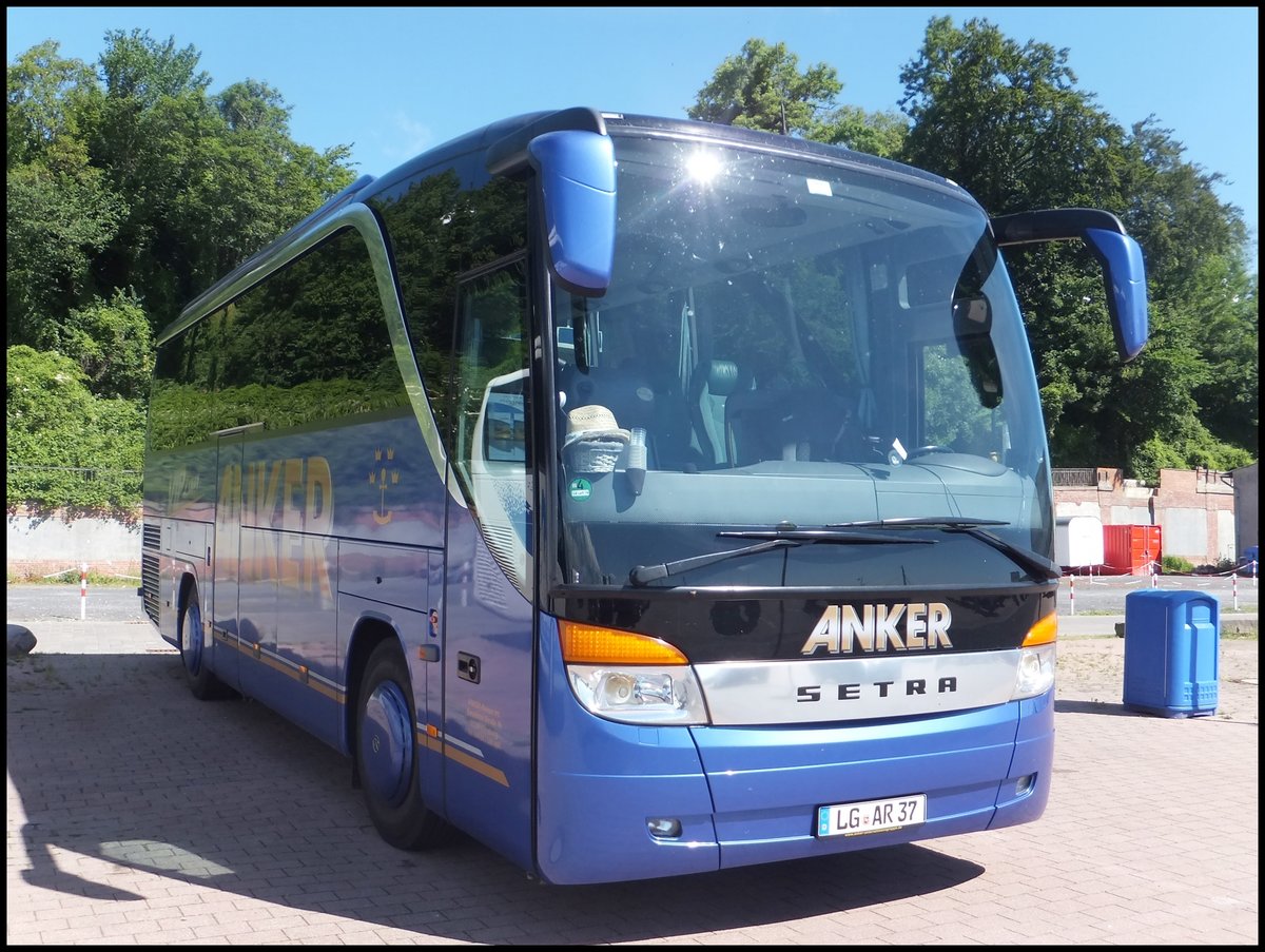 Setra 411 HD von Anker aus Deutschland im Stadthafen Sassnitz.