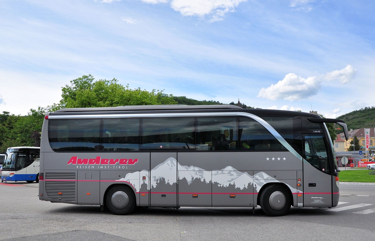 SETRA 411 HD von Busreisen ANDERER / sterreich am 22.5.2013 in Krems an der Donau.