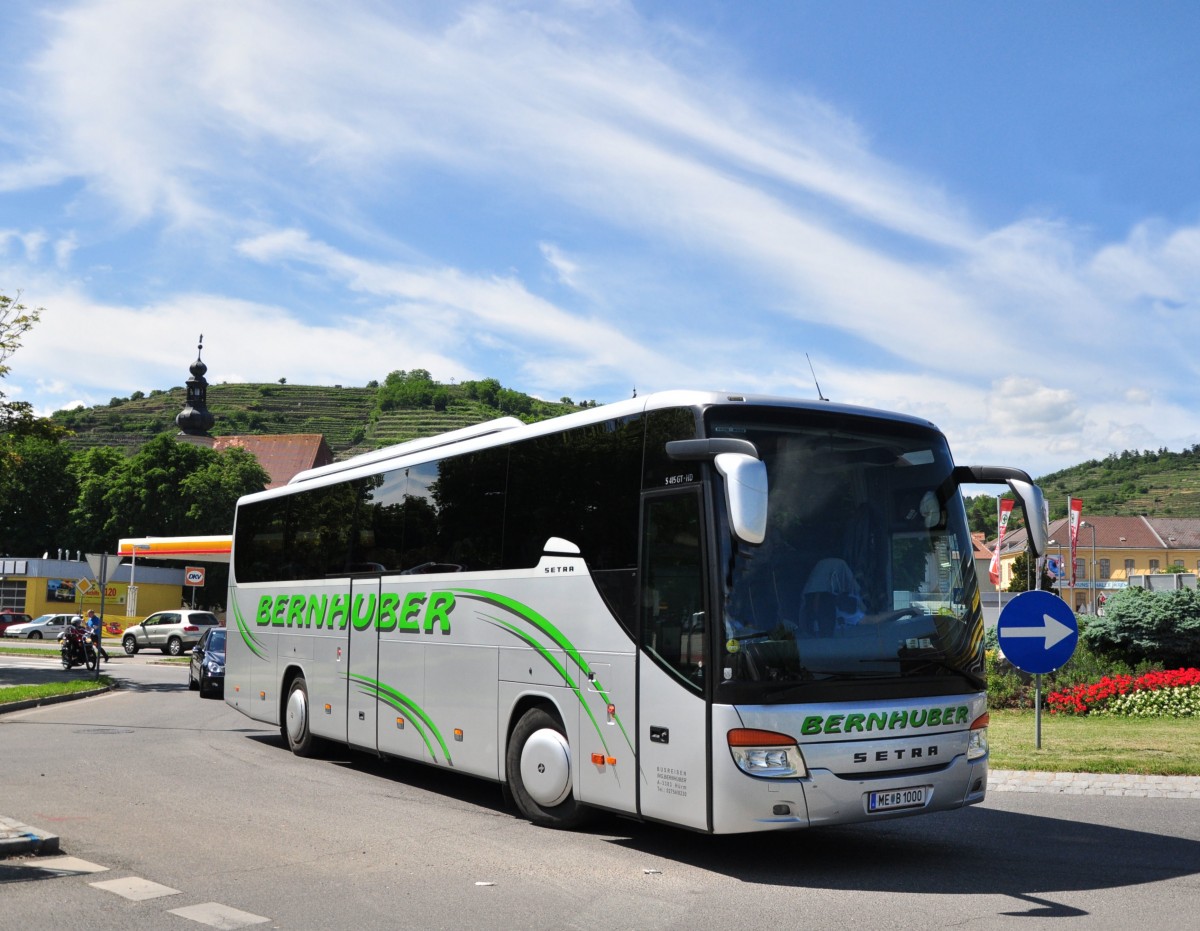 Setra 415 GT-HD von Bernhuber Reisen aus Niedersterreich im Juni 2015 in Krems unterwegs.