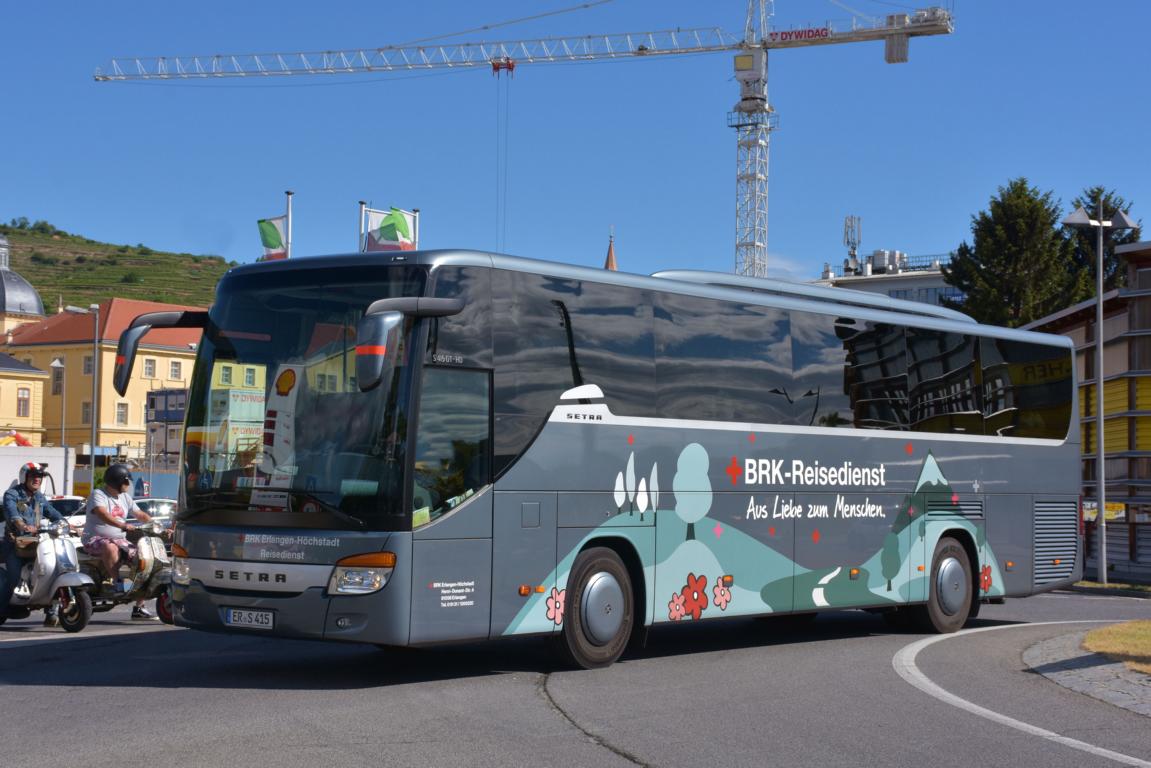 Setra 415 GT-HD vom BRK Reisedienst aus der BRD.