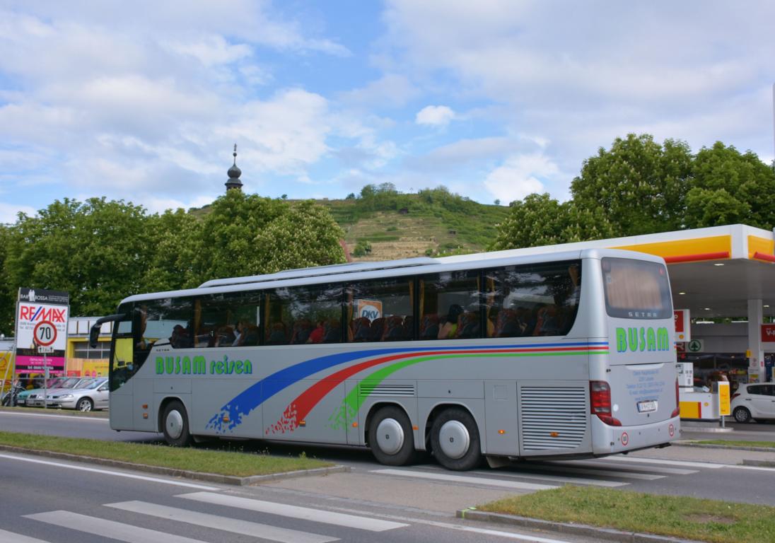 Setra 415 GT-HD von BUSAM Reisen aus sterreich in Krems.