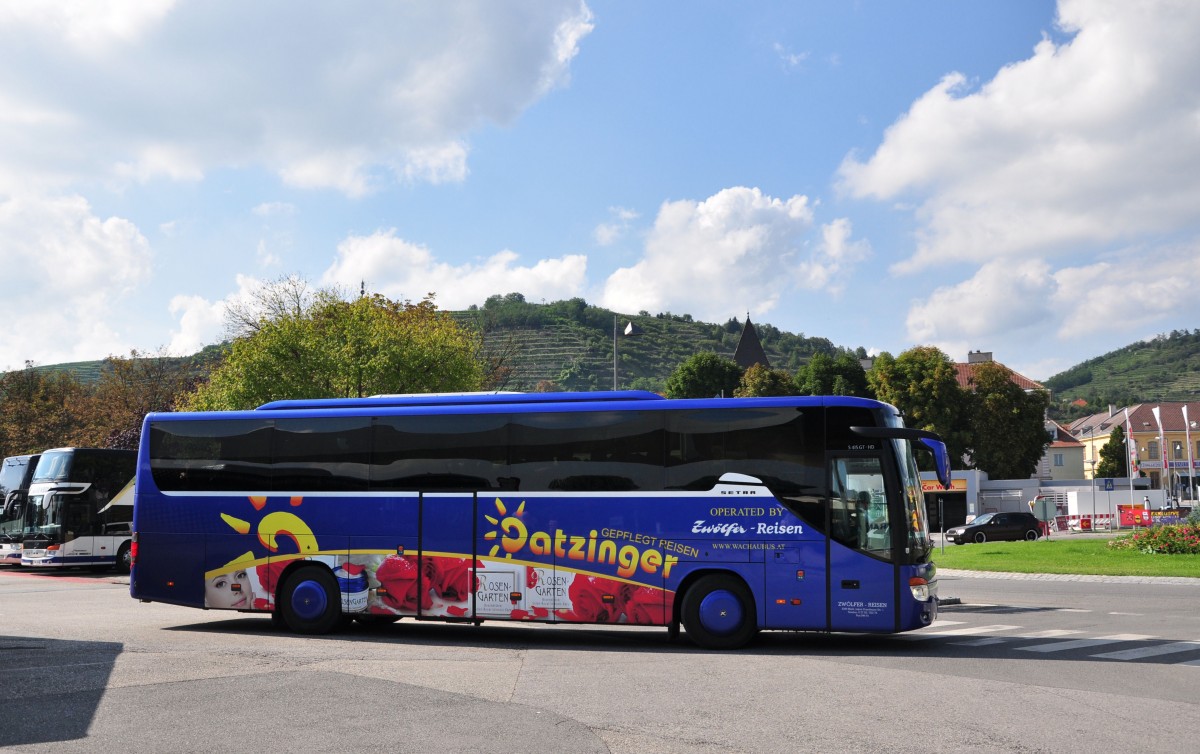 Setra 415 GT-HD von Datzinger Reisen aus Niedersterreich am 22.August 2014 in Krems.