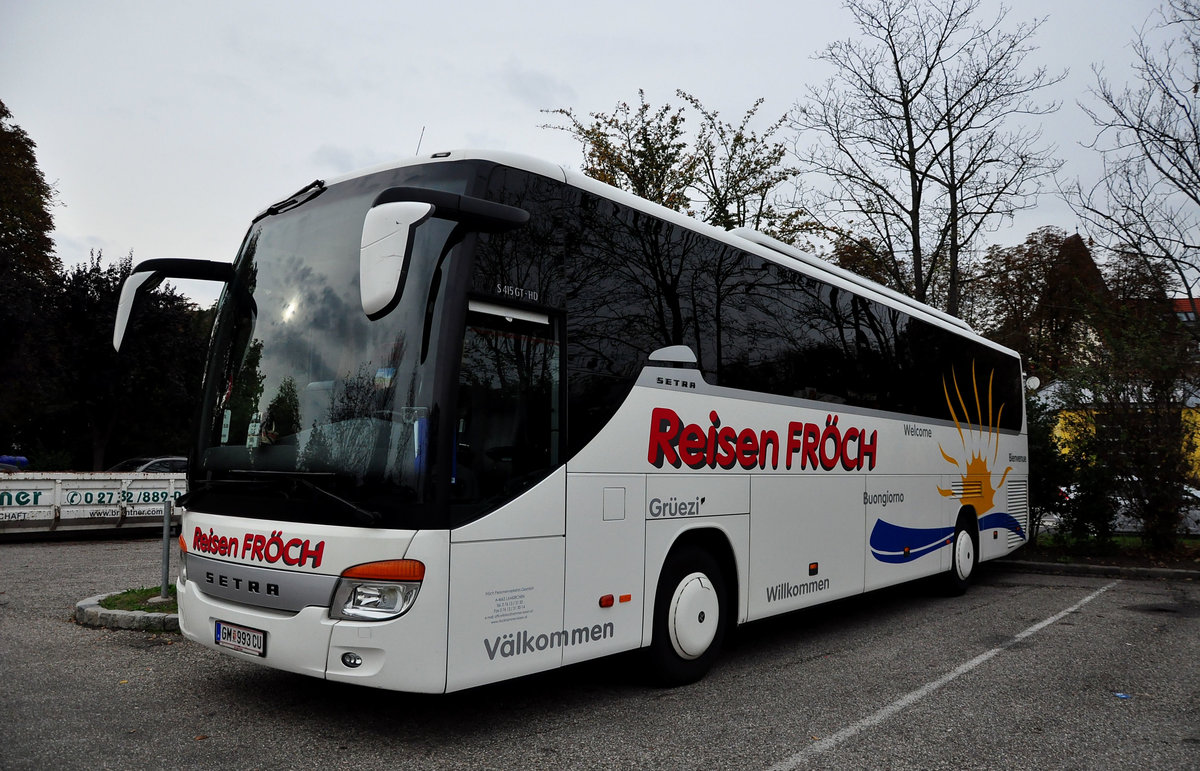 Setra 415 GT-HD von Frch Reisen aus sterreich in Krems gesehen.