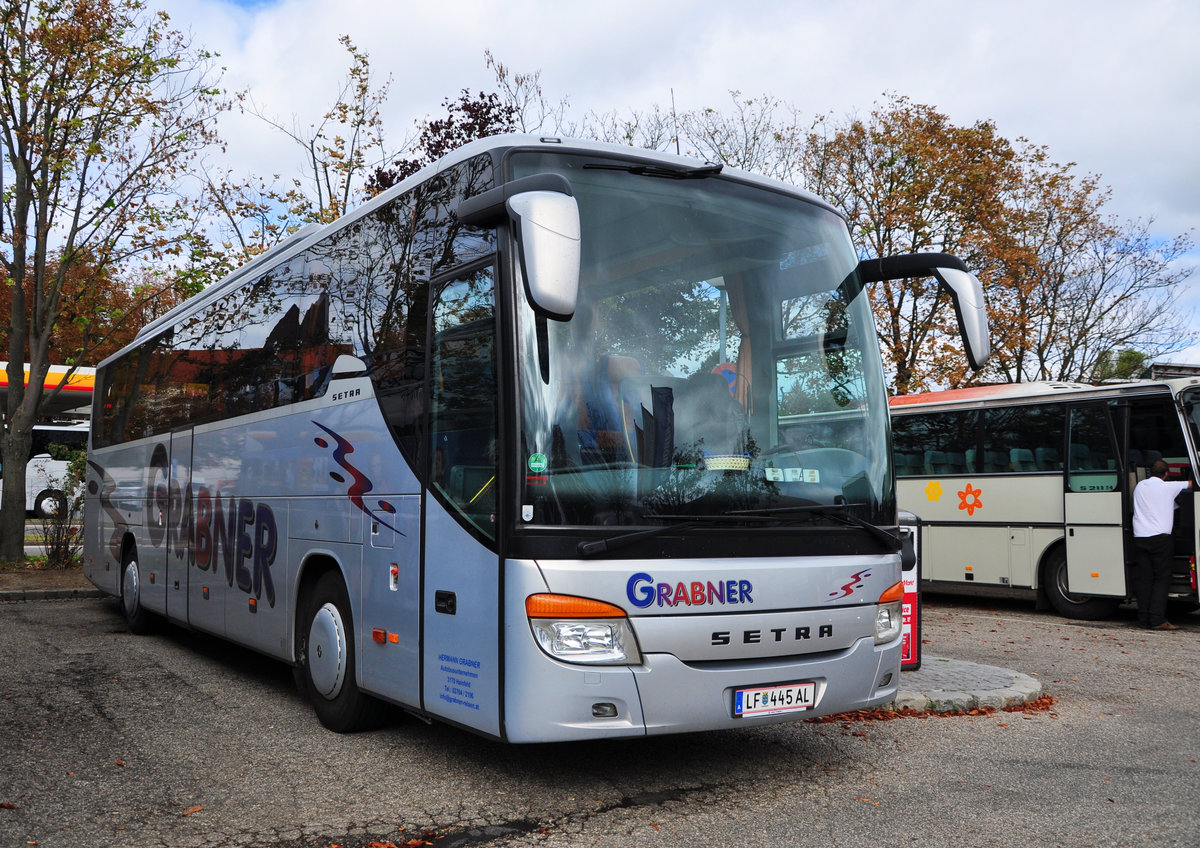 Setra 415 GT-HD von Grabner Reisen aus sterreich in Krems.