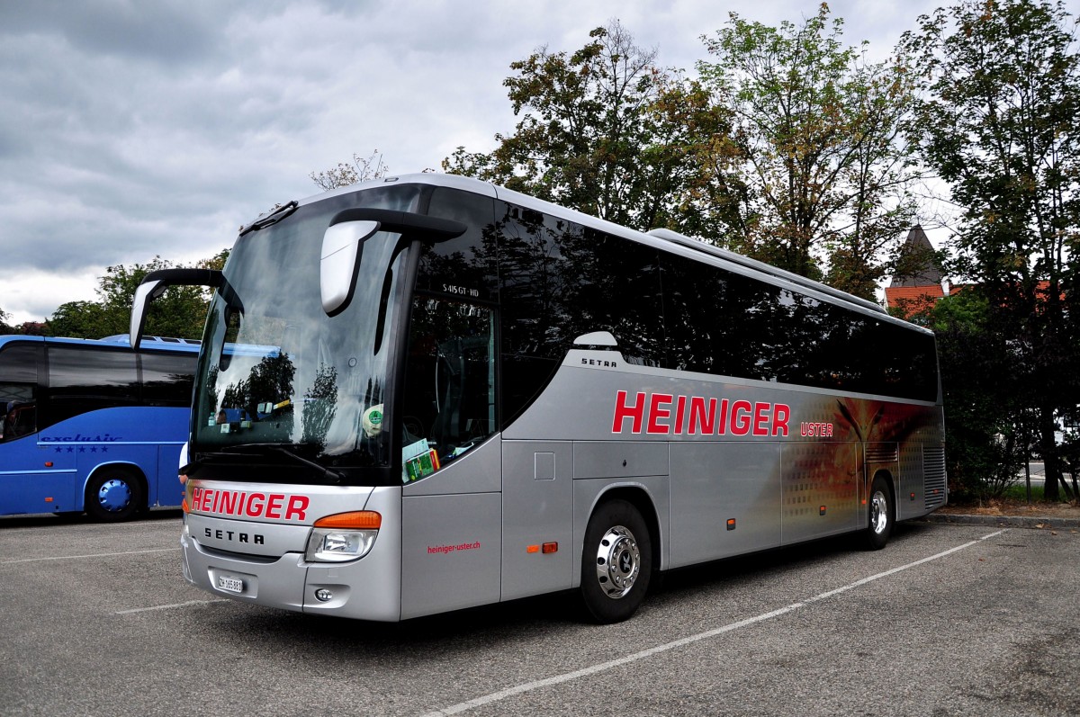 Setra 415 GT-HD von Heininger Reisen aus der Schweiz am 10. Juli 2014 in Krems gesehen.