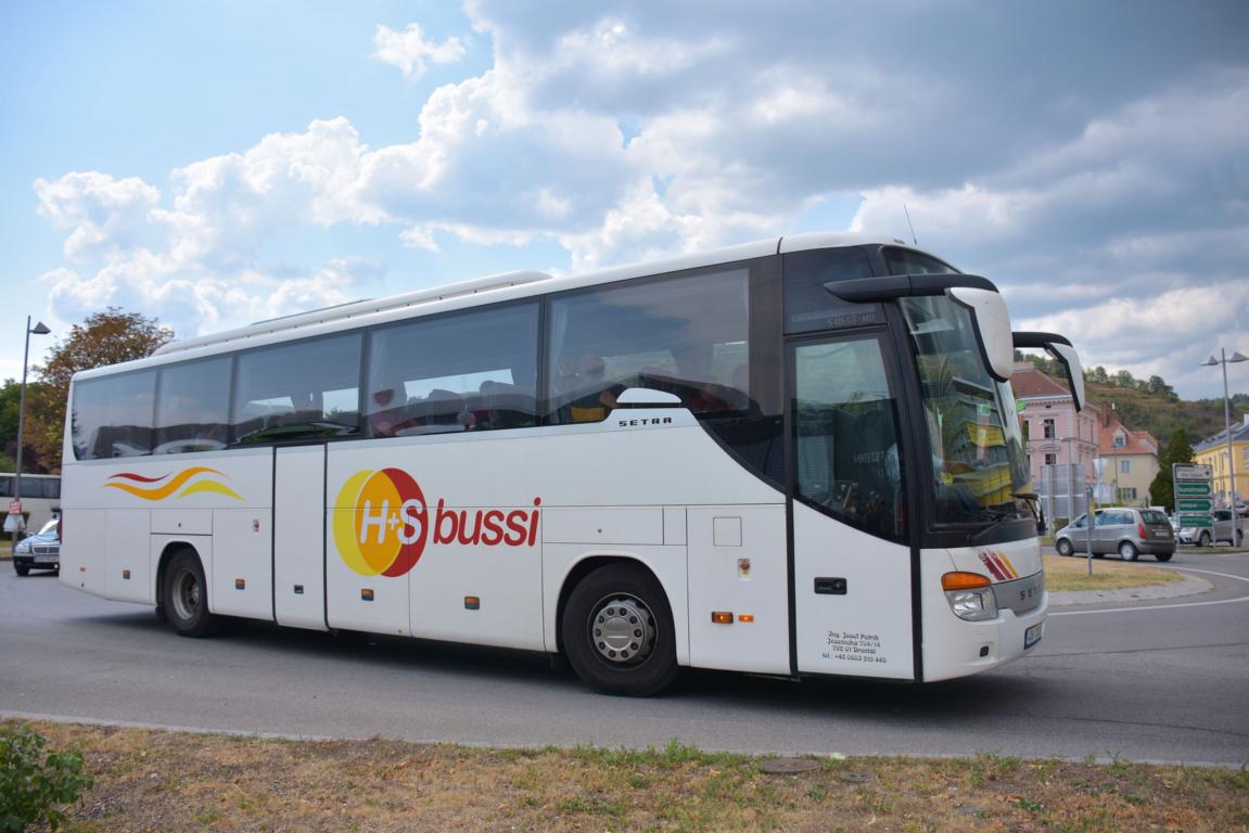 Setra 415 GT-HD von H&S Bussi aus der CZ 2017 in Krems.