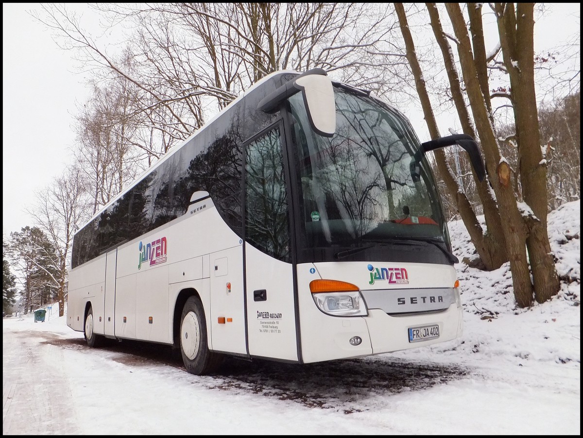 Setra 415 GT-HD von Janzen aus Deutschland in Binz.