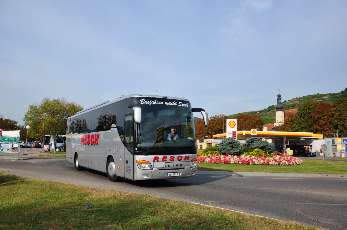 Setra 415 GT- HD von Koller Reisen aus sterreich in Krems unterwegs.