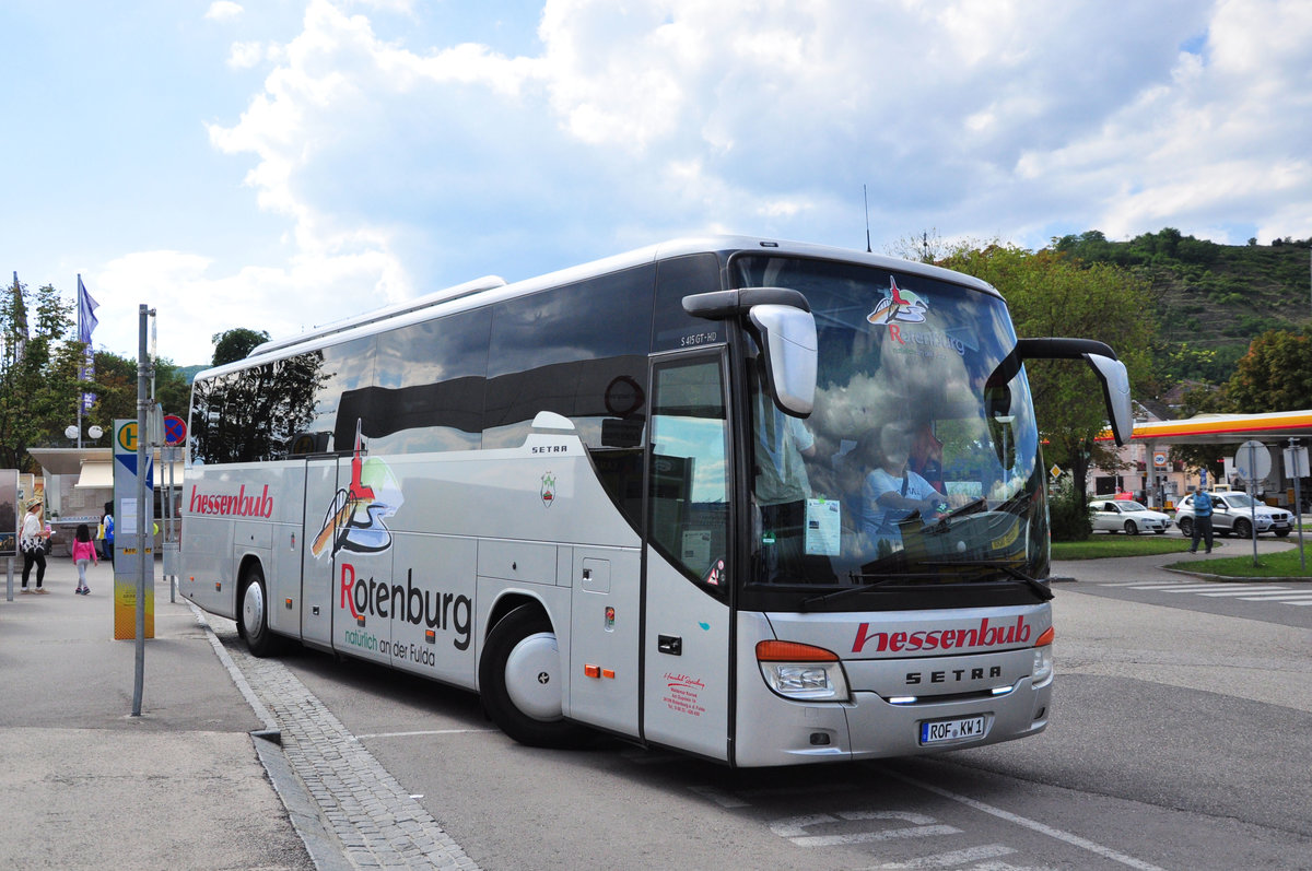 Setra 415 GT-HD von Waldemar Kornek  Hessenbub  aus der BRD in Krems unterwegs.