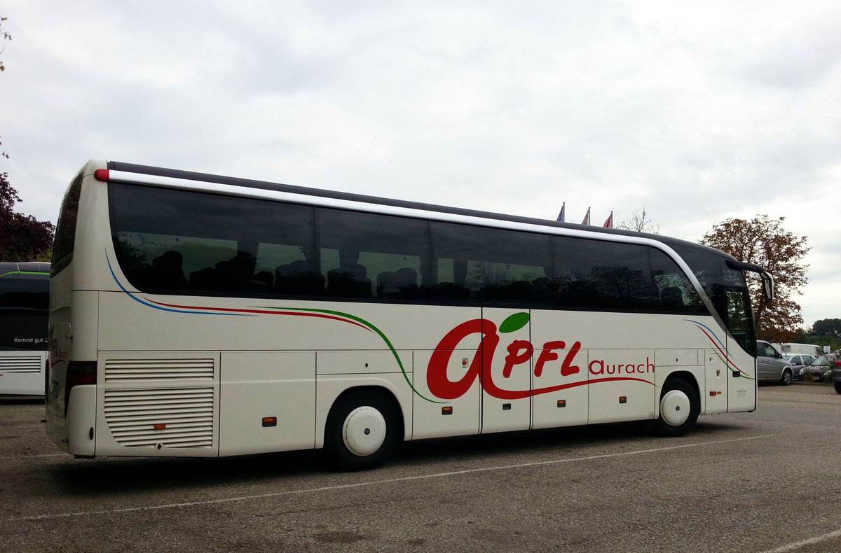 Setra 415 HD von Apfl Reisen aus sterreich in Krems.