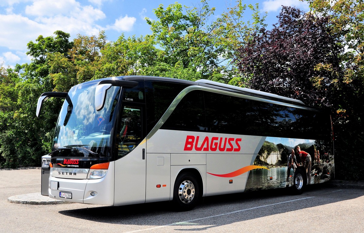 SETRA 415 HD von BLAGUSS/SK am 8.7.2013 in Krems an der Donau.