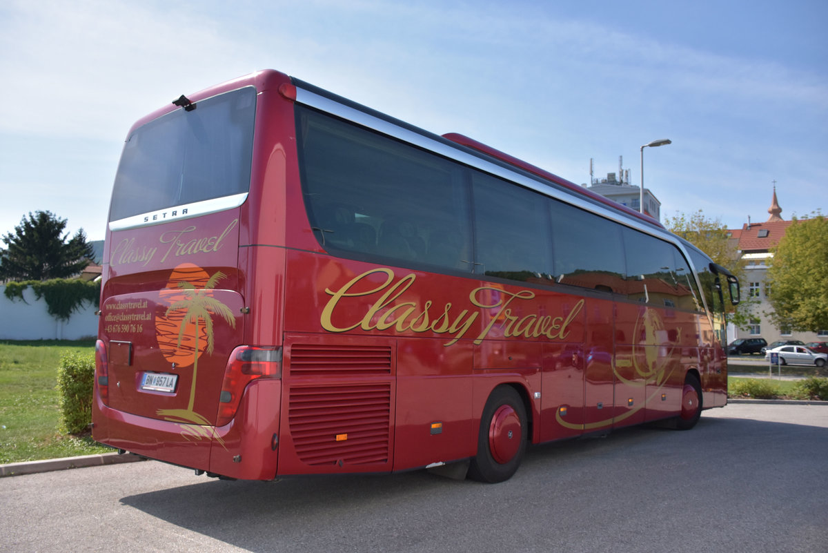 Setra 415 HD von Classy Travel aus sterreich 2017 in Krems.