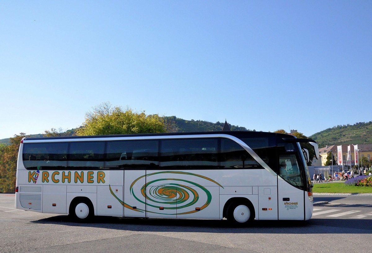 SETRA 415 HD von KIRCHNER Reisen aus der BRD im September 2013 in Krems unterwegs.