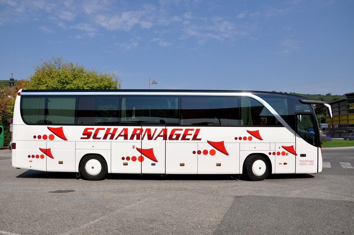 SETRA 415 HD von SCHARNAGEL aus Deutschland im August 2013 in Krems.