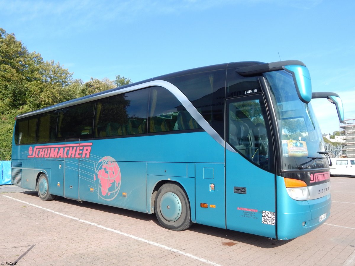 Setra 415 HD von Schumacher aus Deutschland im Stadthafen Sassnitz.