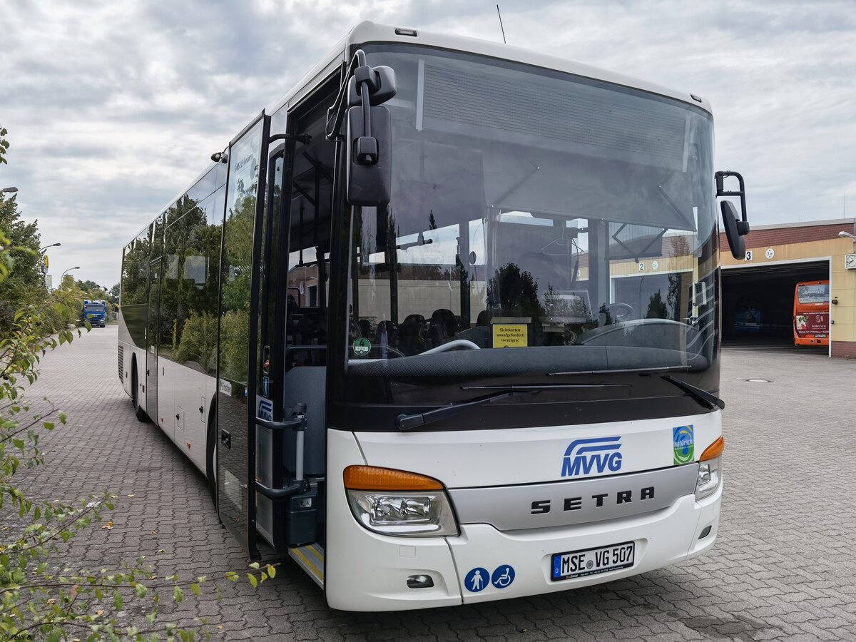 Setra 415 LE Business der MVVG (ex Fecht, KN-GF 90) in Waren.