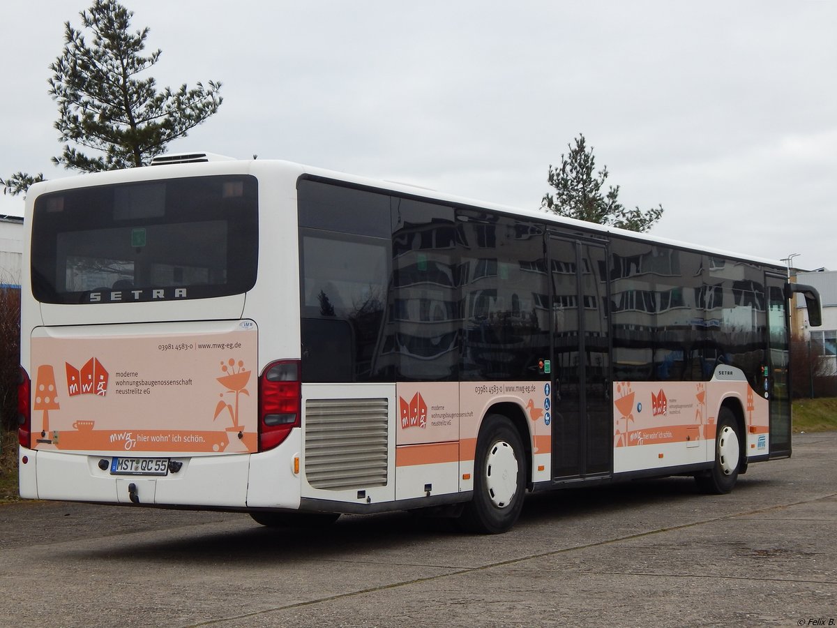 Setra 415 NF von Becker-Strelitz Reisen aus Deutschland in Neubrandenburg. 