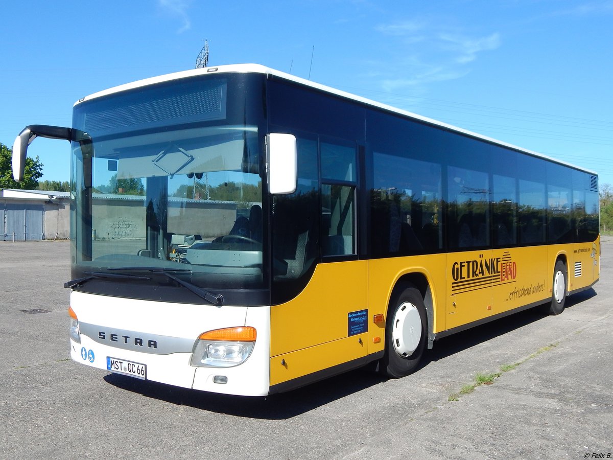 Setra 415 NF von Becker-Strelitz Reisen aus Deutschland in Neubrandenburg.