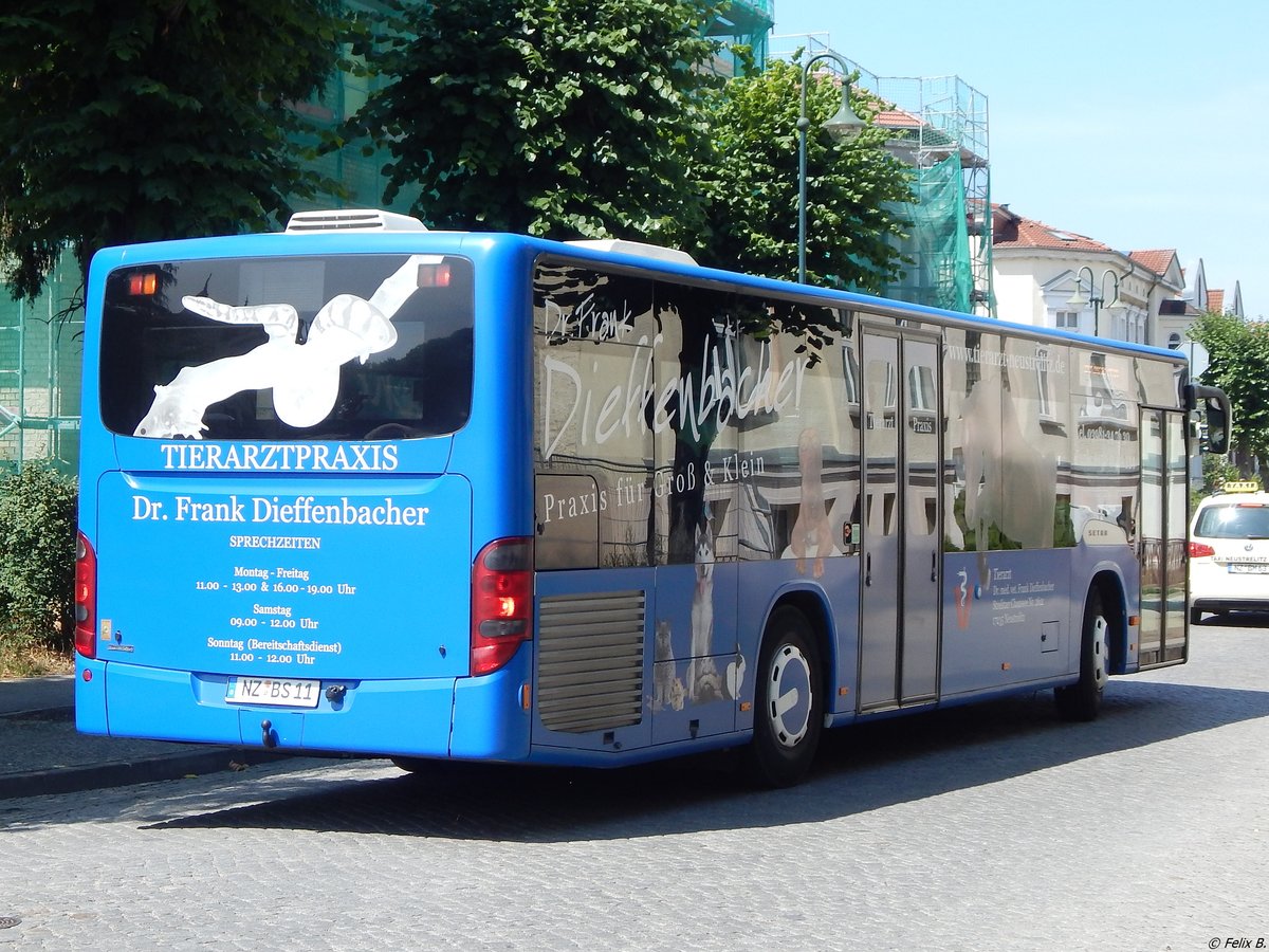 Setra 415 NF von Becker-Strelitz Reisen aus Deutschland in Neustrelitz.