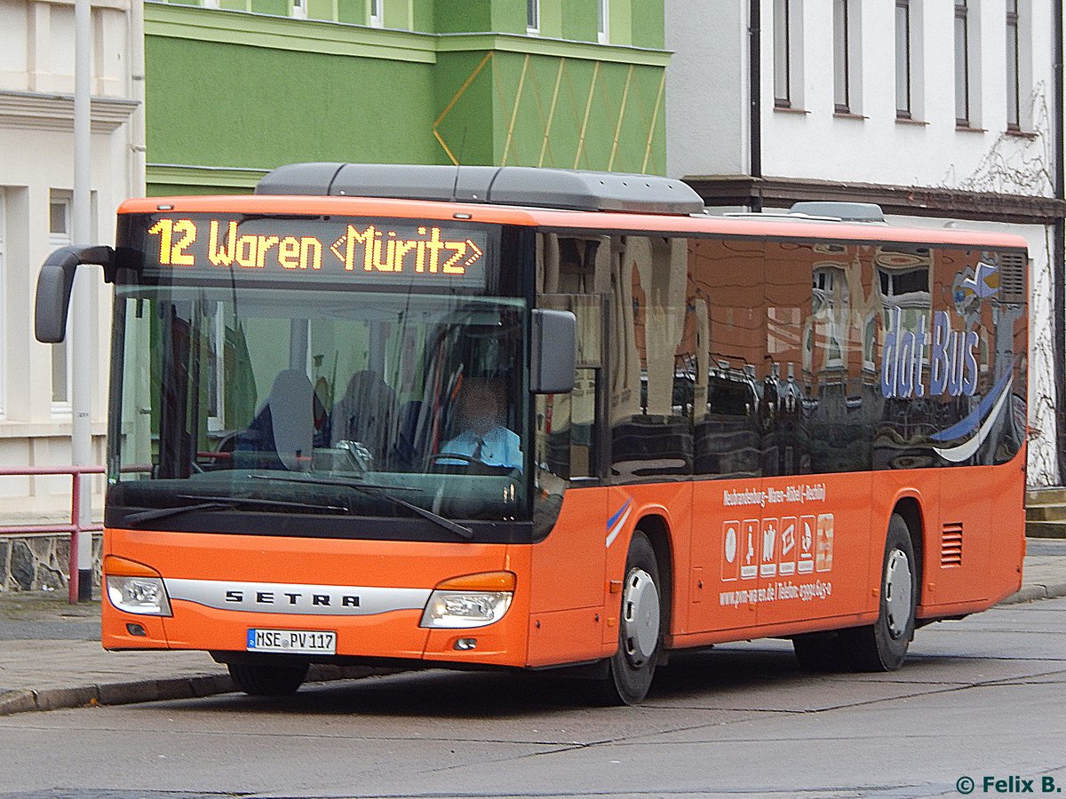 Setra 415 NF der PVM Waren in Neubrandenburg. 