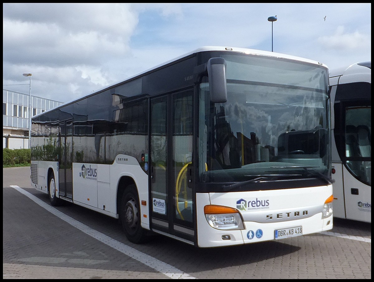 Setra 415 NF von Regionalbus Rostock in Rostock.