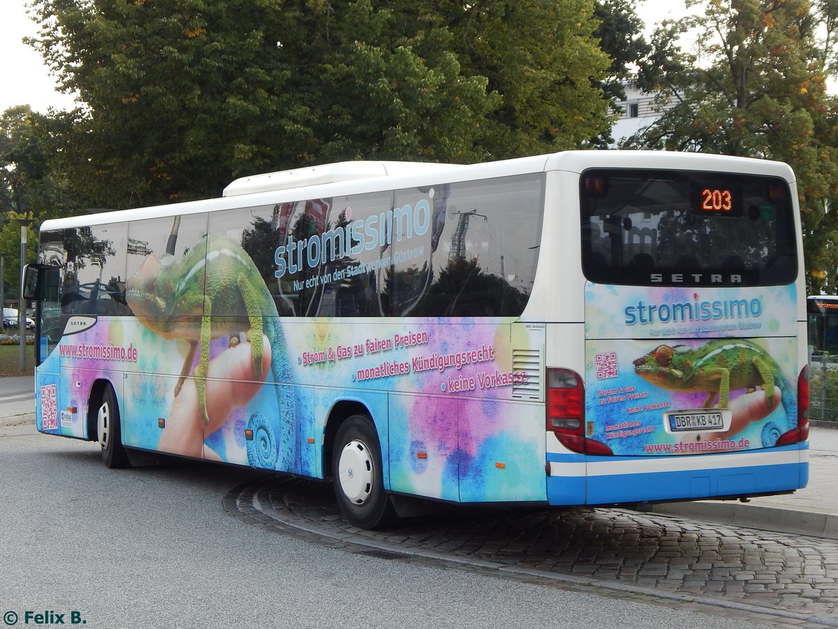 Setra 415 UL von Regionalbus Rostock in Güstrow.