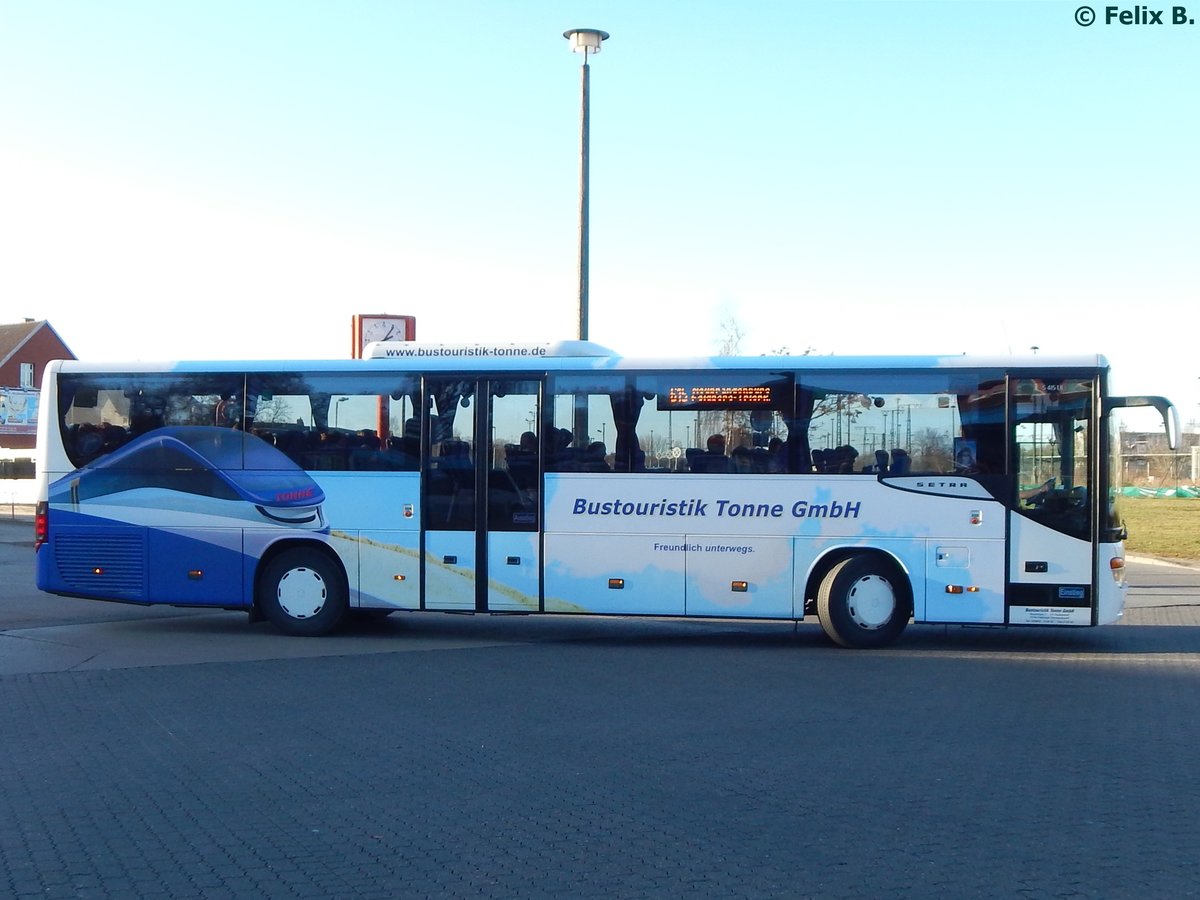 Setra 415 UL von Tonne aus Deutschland in Neubrandenburg. 