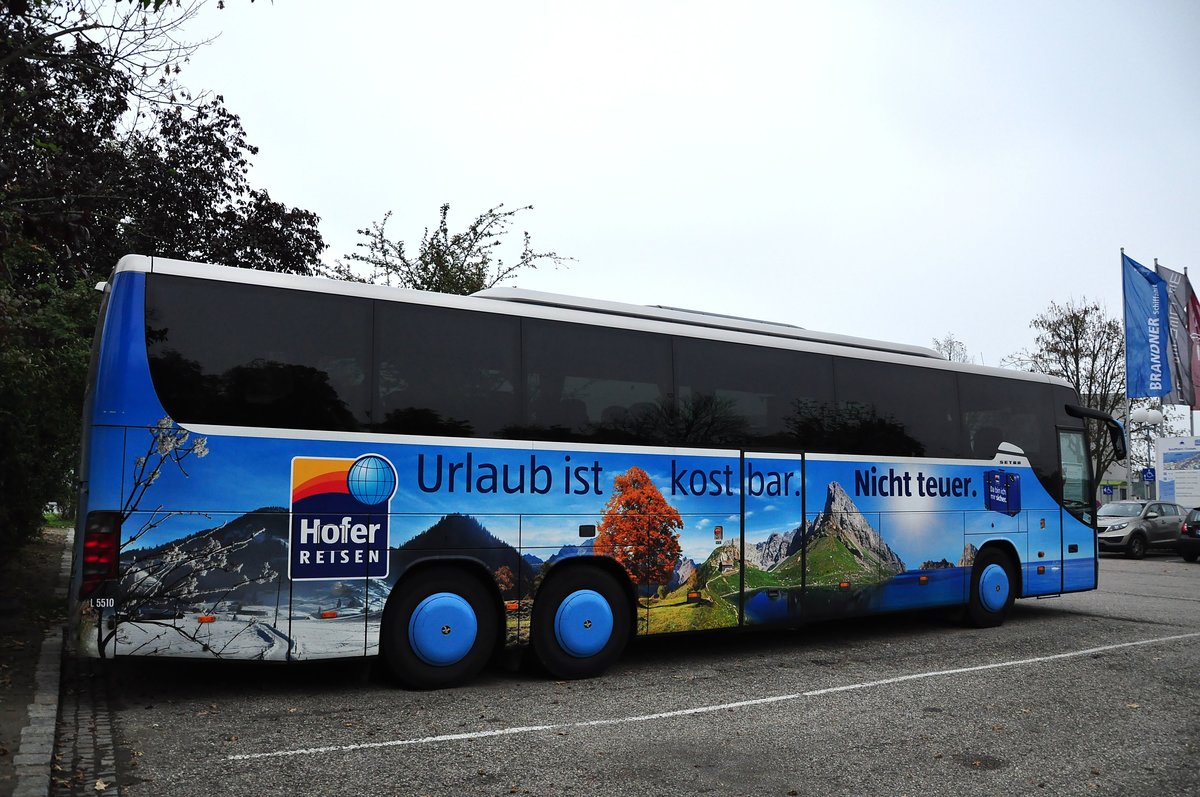 Setra 416 GT-HD von Albus Reisen aus Salzburg in Krems.