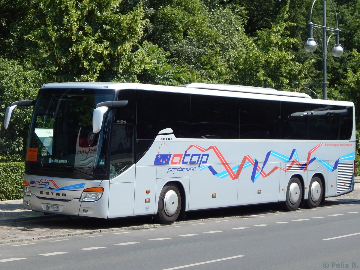 Setra 416 GT-HD von Atap S.p.a. aus Italien in Berlin.