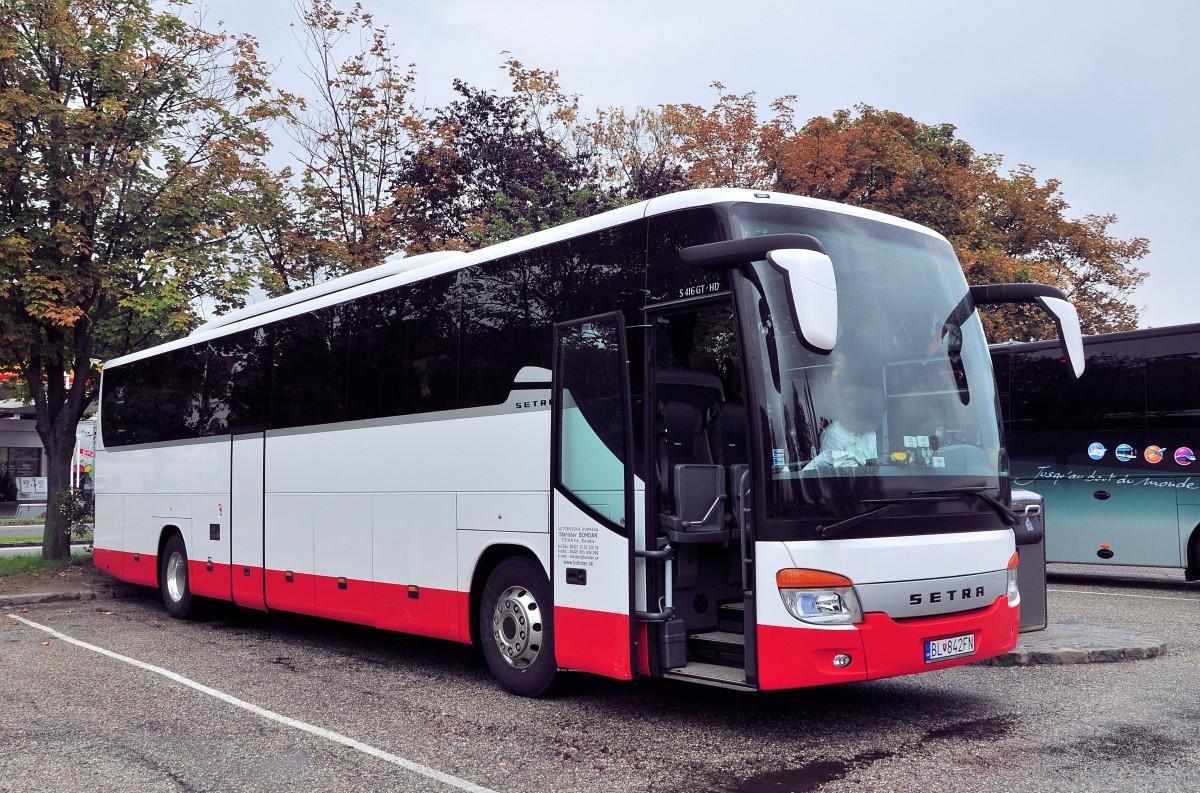 SETRA 416 GT-HD aus der SK im Aug.2013 in Krems.