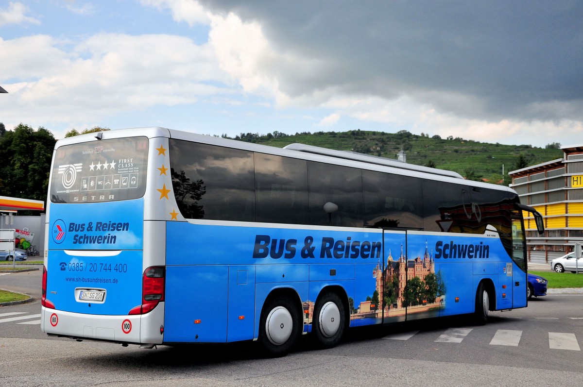 Setra 416 GT-HD von Bus & Reisen aus Schwerin/BRD am 21.August 2014 in Krems.