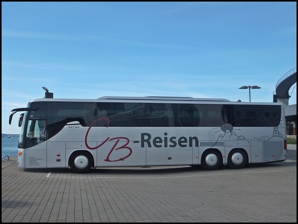 Setra 416 GT-HD von CB-Reisen aus Deutschland im Stadthafen Sassnitz.