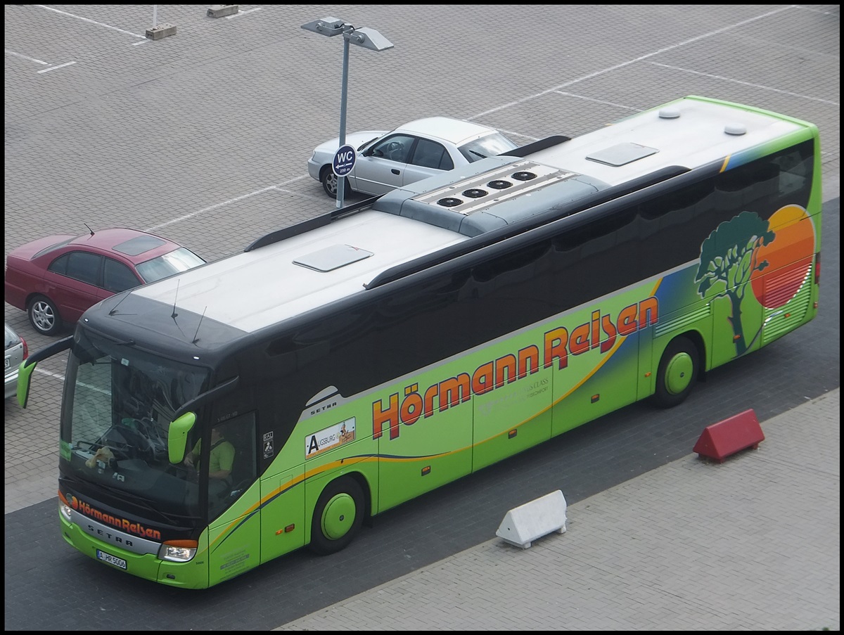 Setra 416 GT-HD von Hrmann Reisen aus Deutschland im Stadthafen Sassnitz.