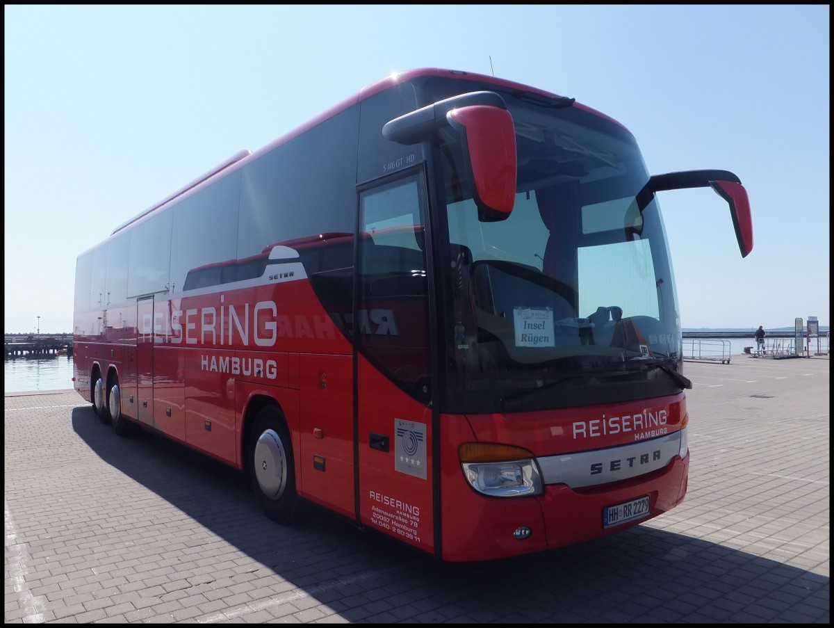 Setra 416 GT-HD vom Reisering Hamburg aus Deutschland im Stadthafen Sassnitz.