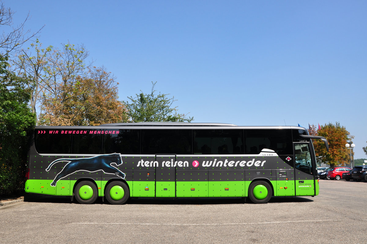 Setra 416 GT-HD von Stern Reisen Wintereder aus sterreich in Krems.