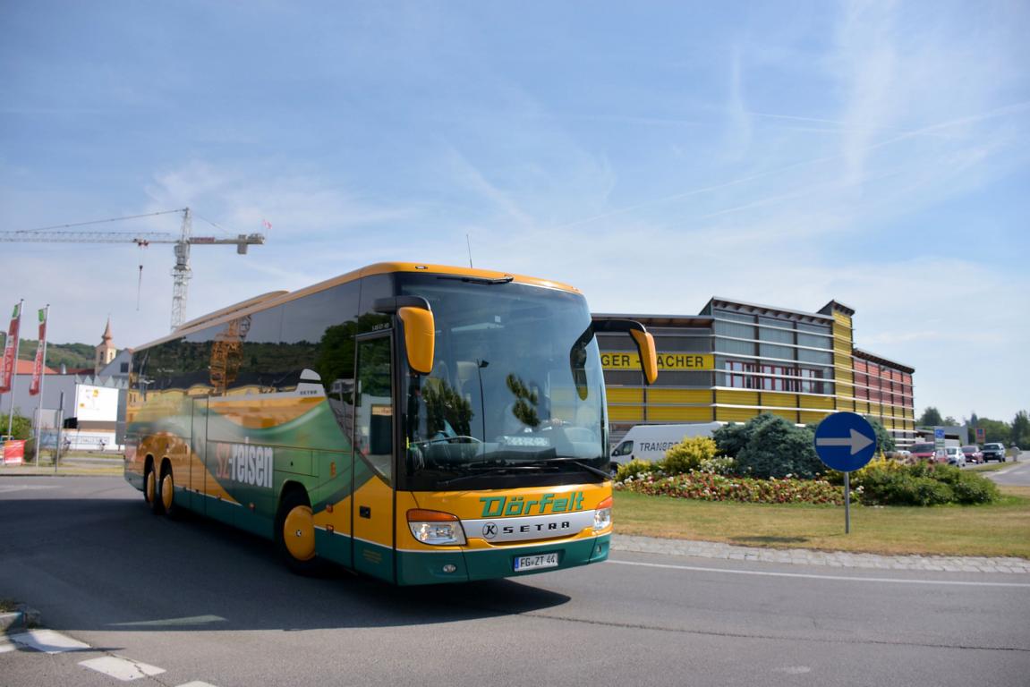 Setra 416 GT-HD von SZ Reisen aus der BRD.