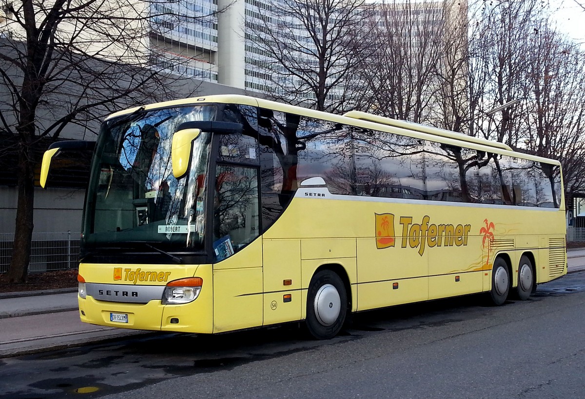 Setra 416 GT-HD von Taferner aus Italien am 31.1.2015 in Wien gesehen.