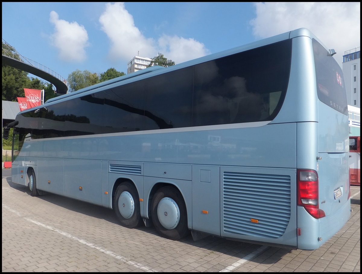 Setra 416 GT-HD von Tappe-Touristik aus Deutschland im Stadthafen Sassnitz.