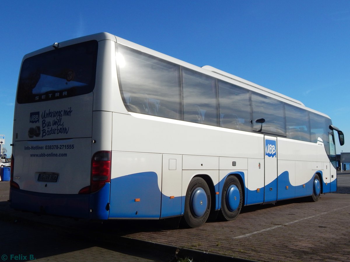 Setra 416 GT-HD von der Usedomer Bäderbahn im Stadthafen Sassnitz