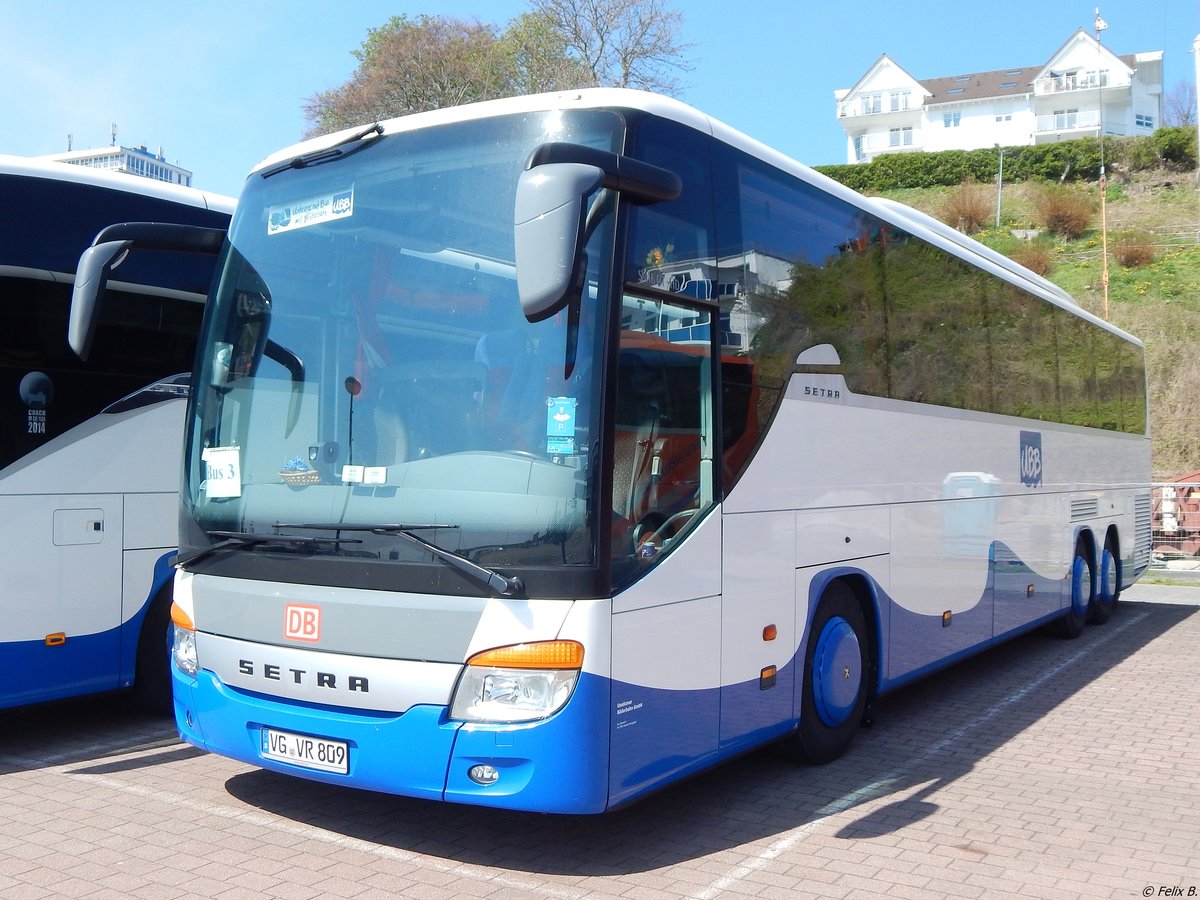 Setra 416 GT-HD von der Usedomer Bäderbahn im Stadthafen Sassnitz.