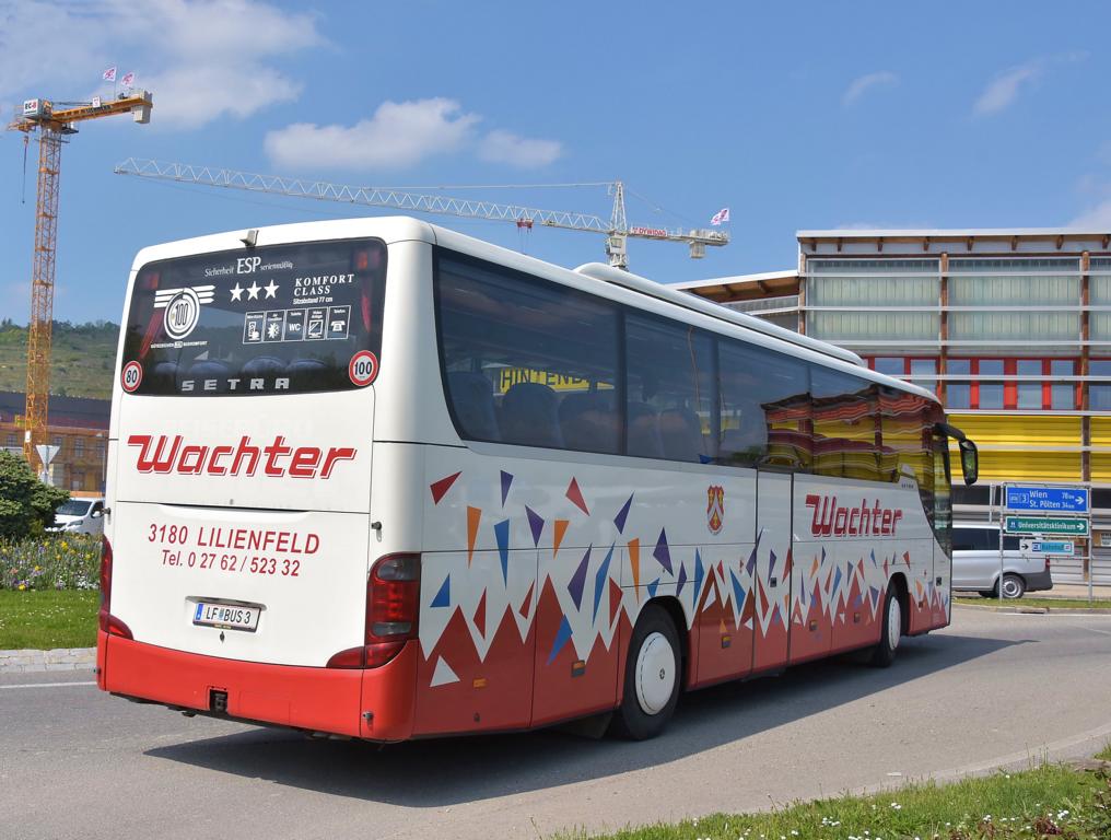 Setra 416 GT-HD von WACHTER Reisen aus Niedersterreich in Krems.