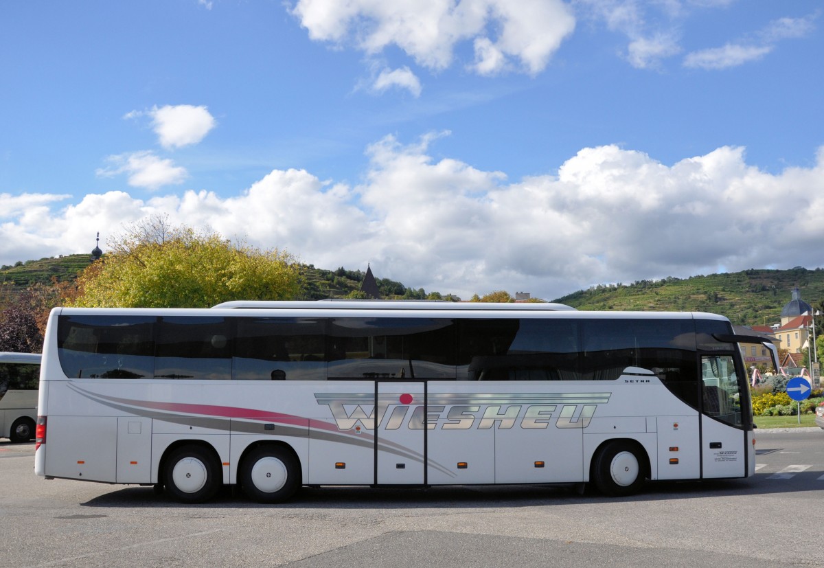 SETRA 416 GT-HD von WIESHEU/BRDE im September 2013 in Krems.