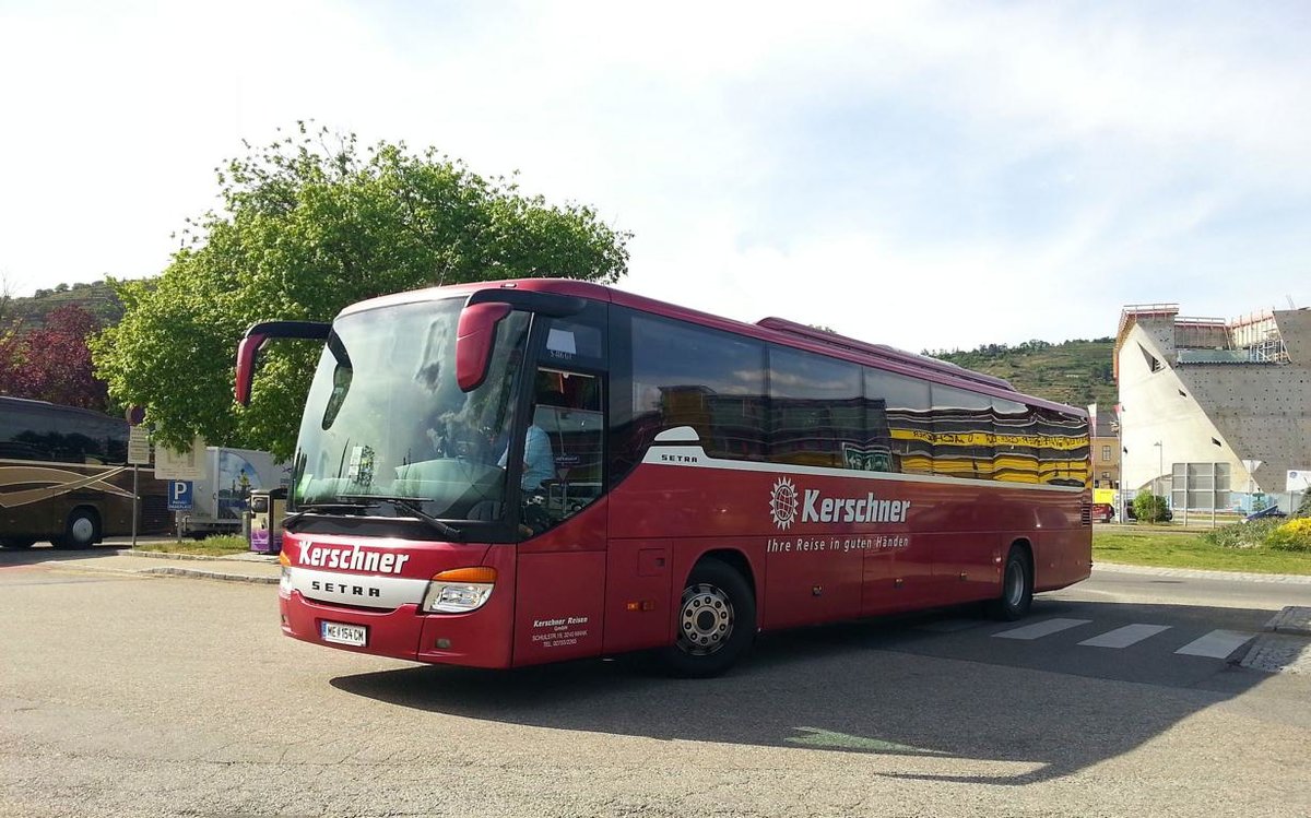 Setra 416 GT von Kerschner Reisen aus N.. 05/2018 in Krems.