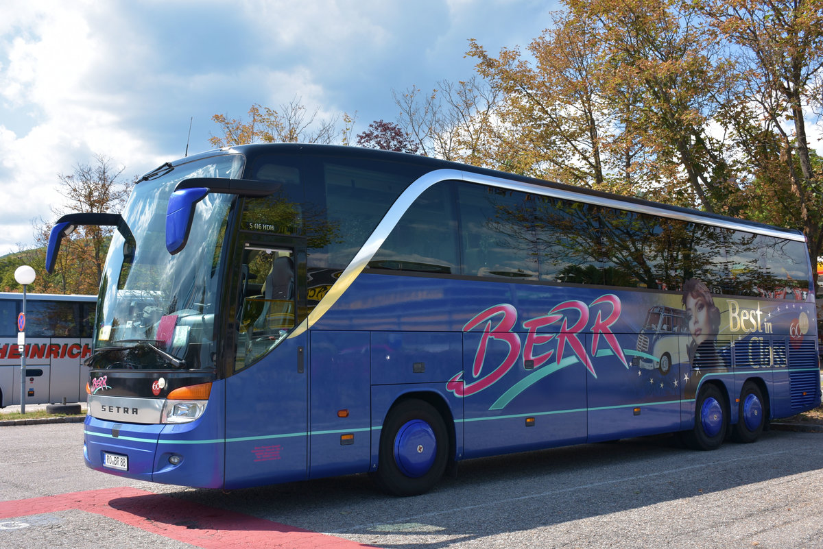 Setra 416 HDH von Berr Reisen aus der BRD 2017 in Krems.