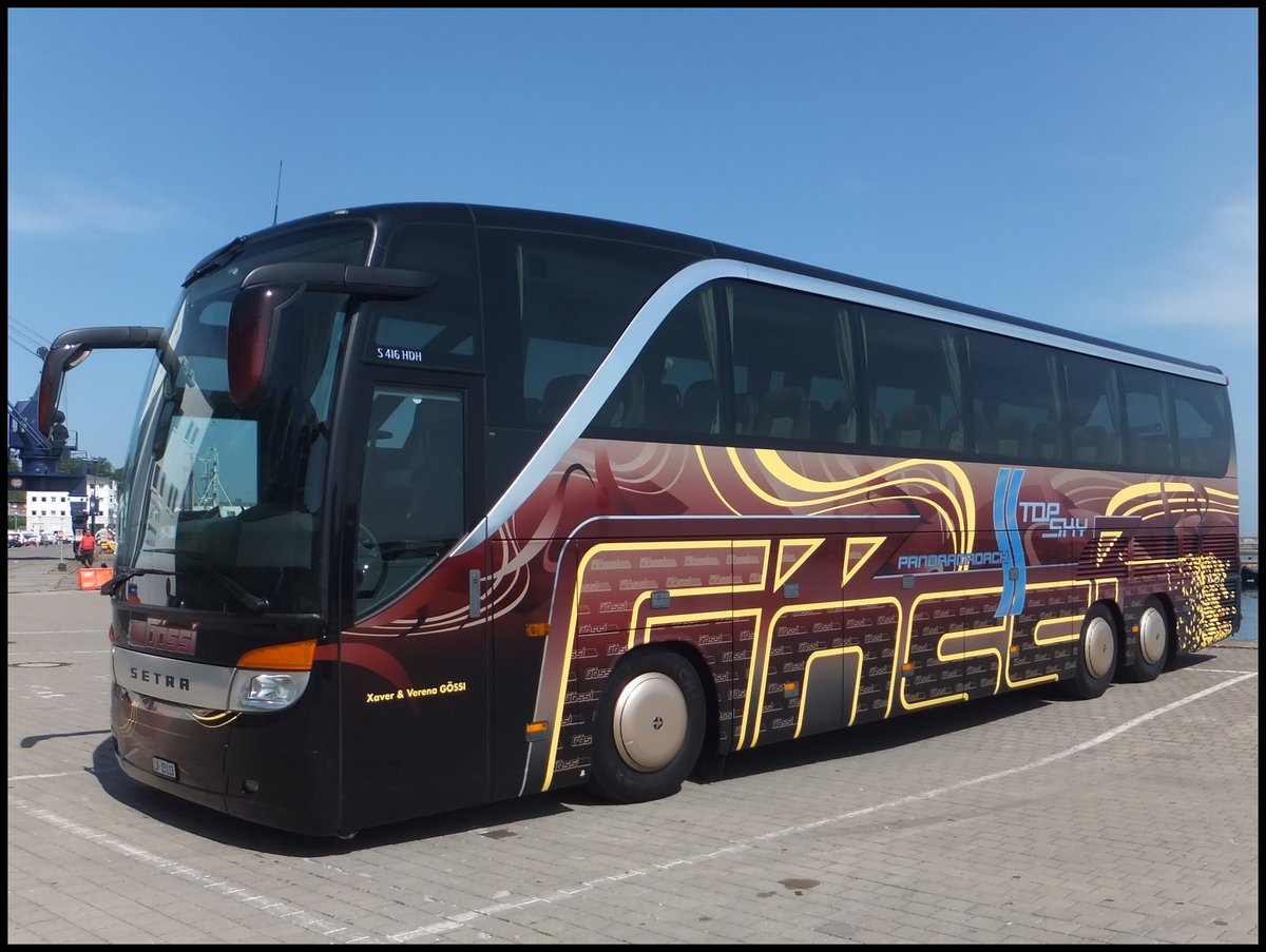 Setra 416 HDH von Gössi aus der Schweiz im Stadthafen Sassnitz.