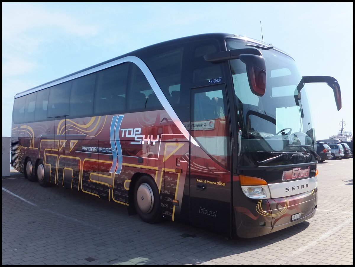 Setra 416 HDH von Gössi aus der Schweiz im Stadthafen Sassnitz.