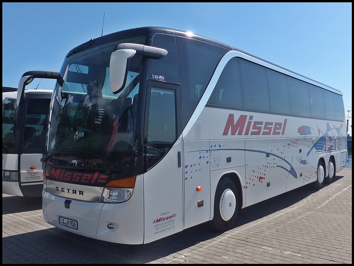 Setra 416 HDH von Missel aus Deutschland im Stadthafen Sassnitz.