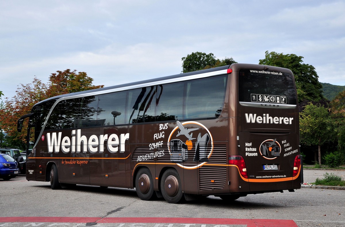 SETRA 416 HDH vom Reisebro WEIHERER aus Deutschland im September 2013 in Krems an der Donau.