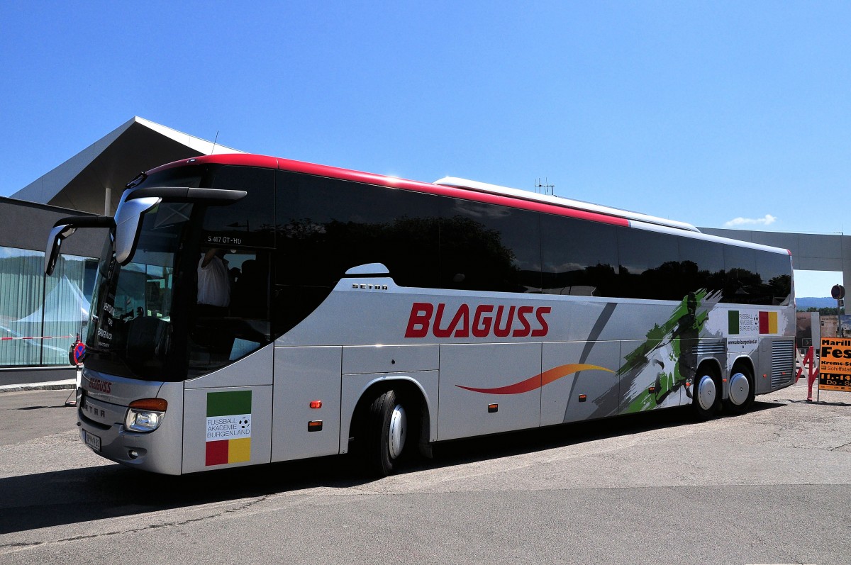 SETRA 417 GT-HD von BLAGUSS / sterreich am 9.7.2013 in Krems an der Donau.