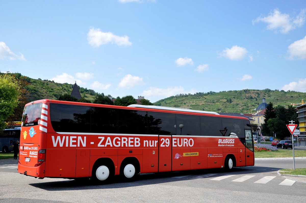 SETRA 417 GT-HD von BLAGUSS Reisen/Wien im August 2013 in Krems.